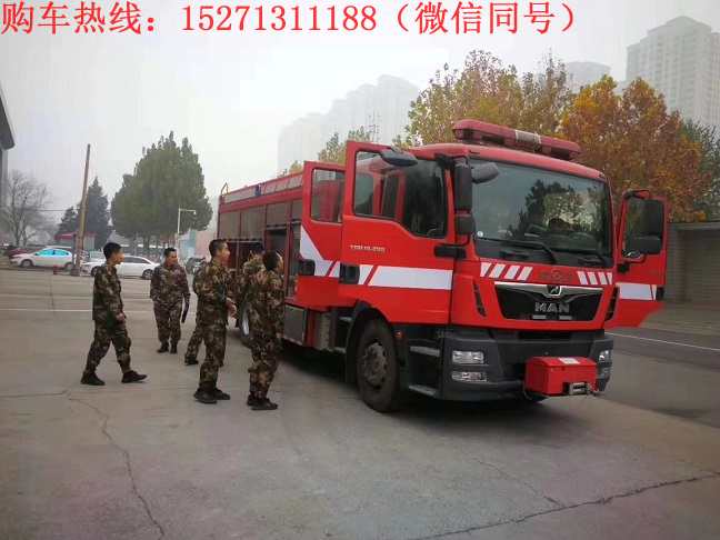 7月進口消防車單月報關(guān)17.8萬輛,開創(chuàng)了歷史新高,同時關(guān)稅下調(diào)的利好也刺激進口消防車銷量重回正軌,歐系和日系受益最為明顯。